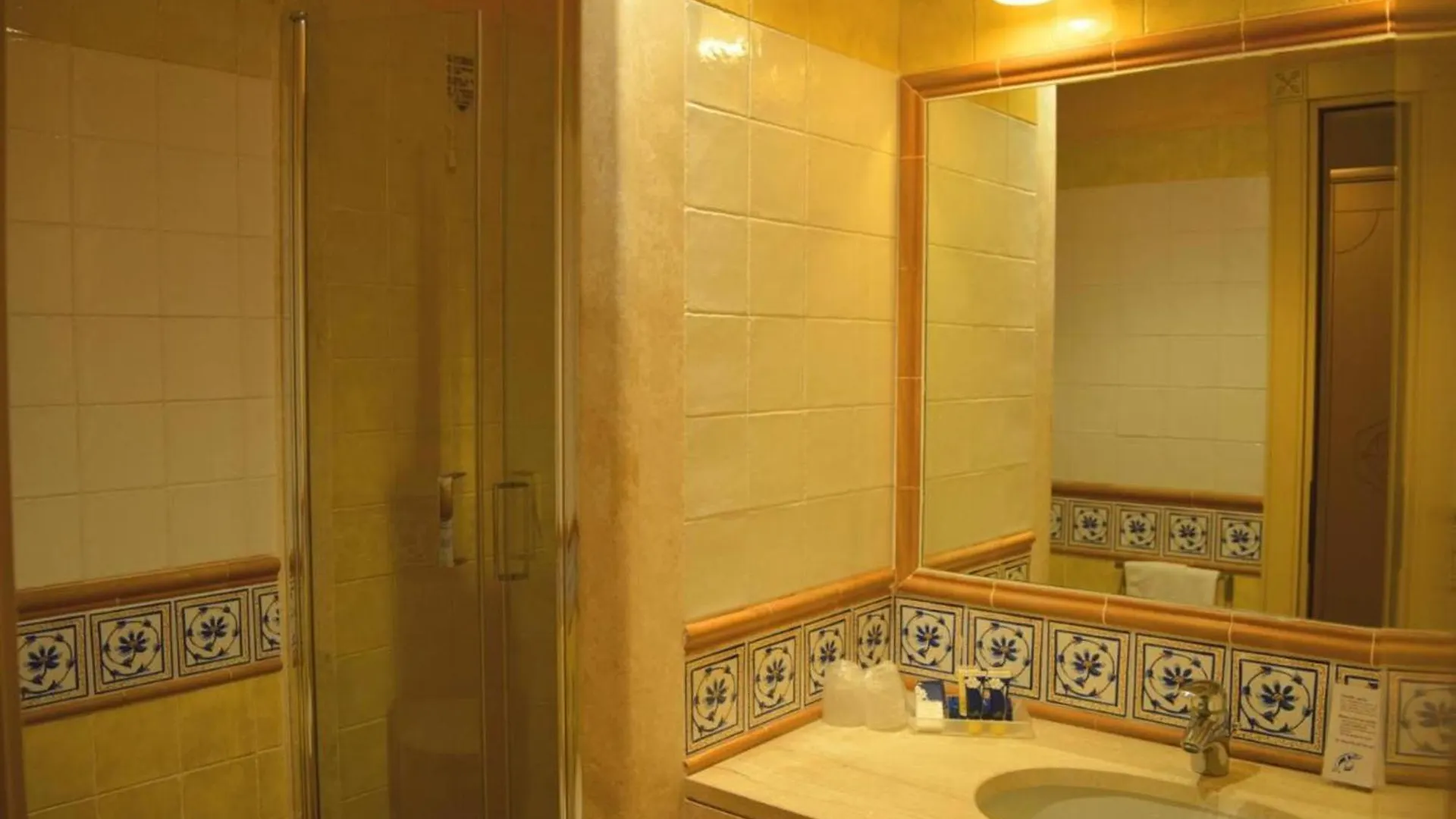 Tranquil Lantana Resort 1 Bedroom Room Apartment Sleeps 5 Pula Italy